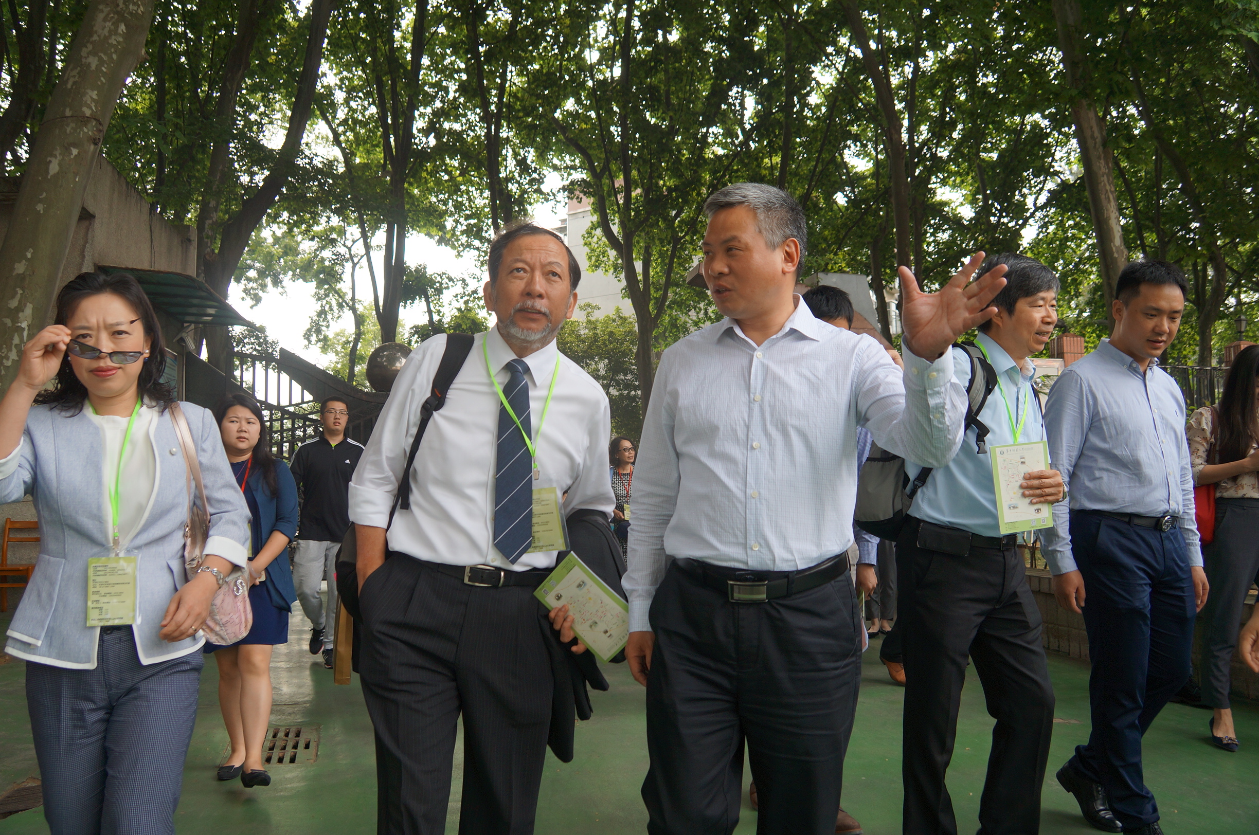 鄂港教育交流谱新篇